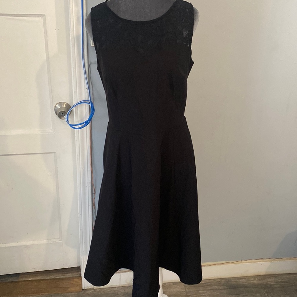 Lace black dress new with no tags